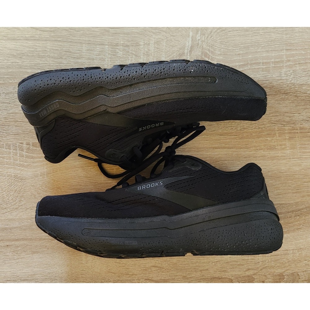 Brooks Ghost Max Womens Size 8 Black Athletic Running Walking Shoes Sneakers